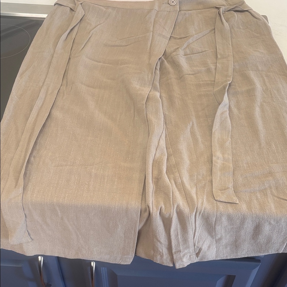 Du Jour green Skirt with Butto front and tie strap